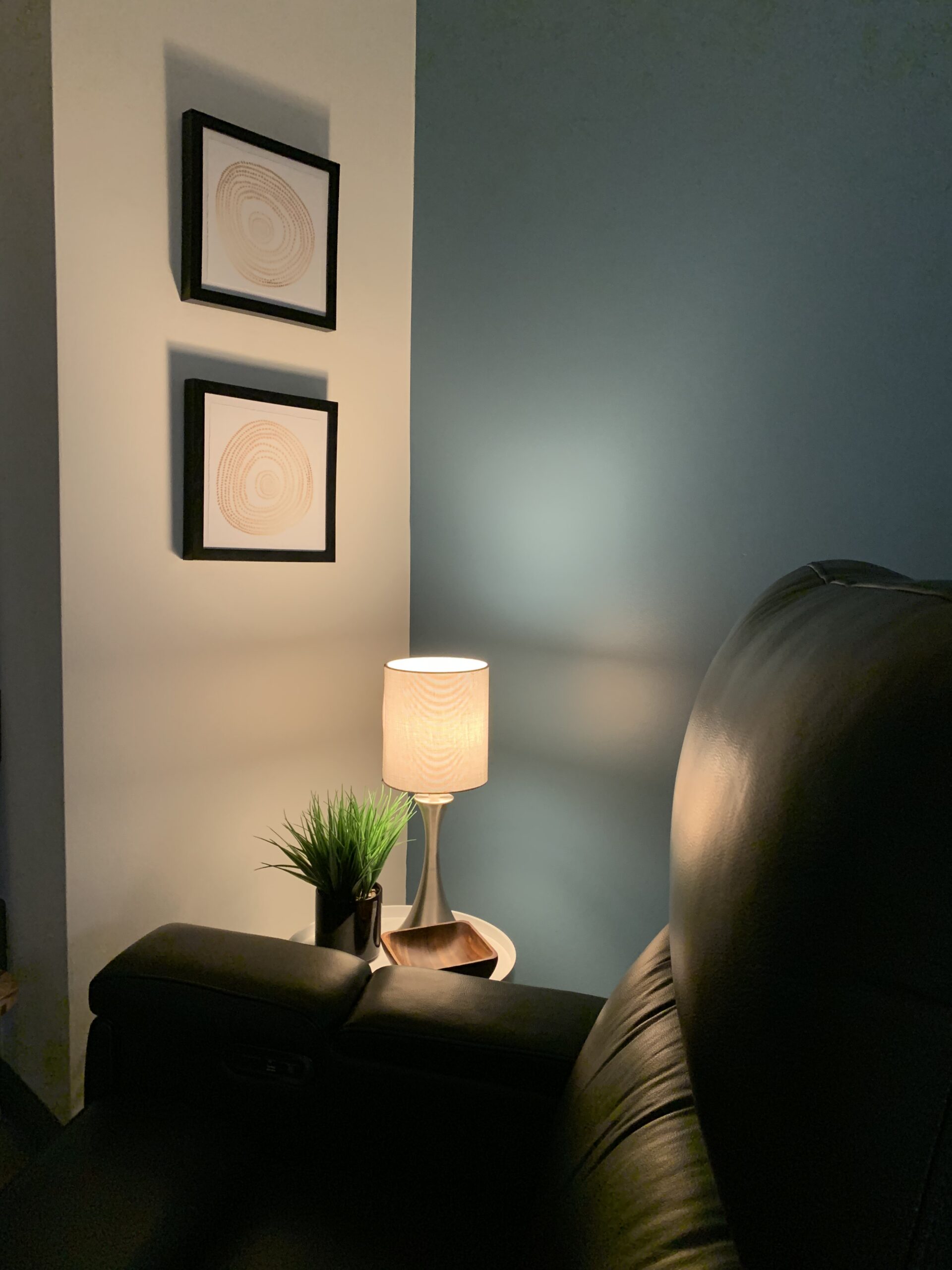 A Spravato treatment room at the Northwest Healing and Wellness clinic in Tacoma, Washington